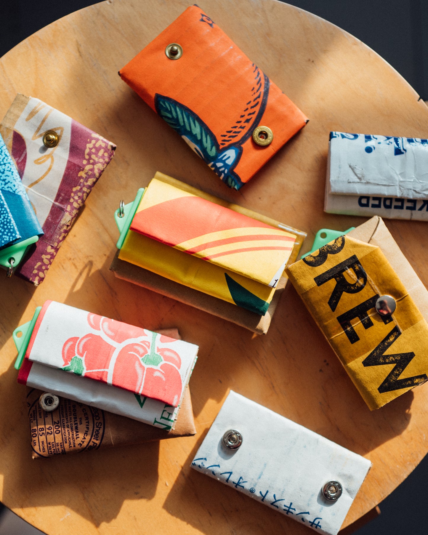 (2025 New)Carton Wallet "Snap"