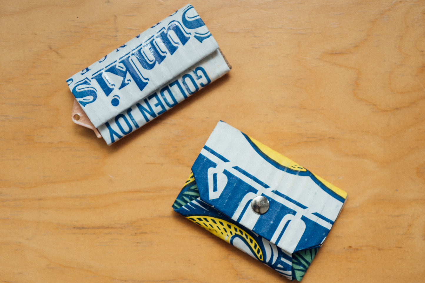 (2025 New)Carton Wallet "Snap"