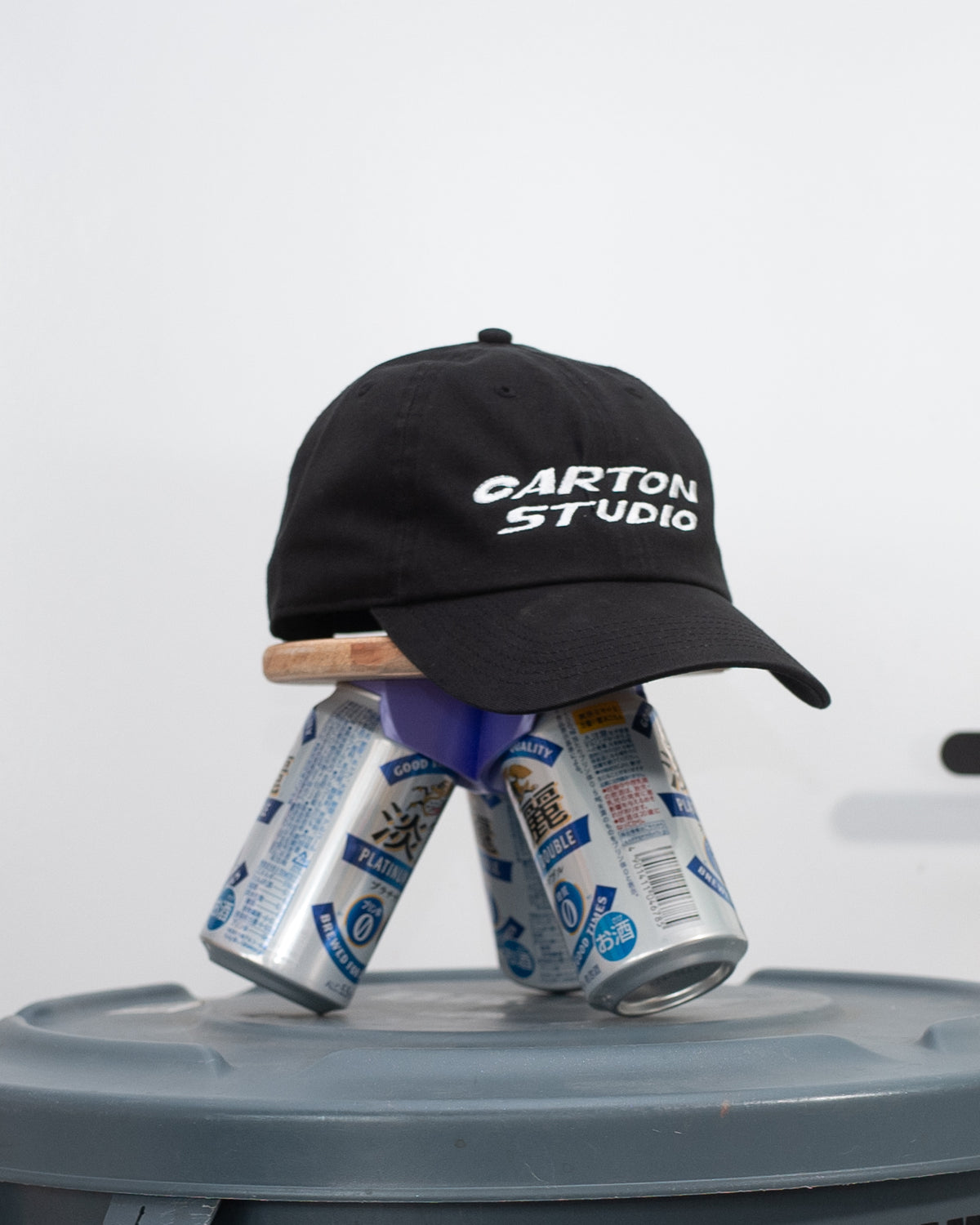 Cap"Carton Studio"
